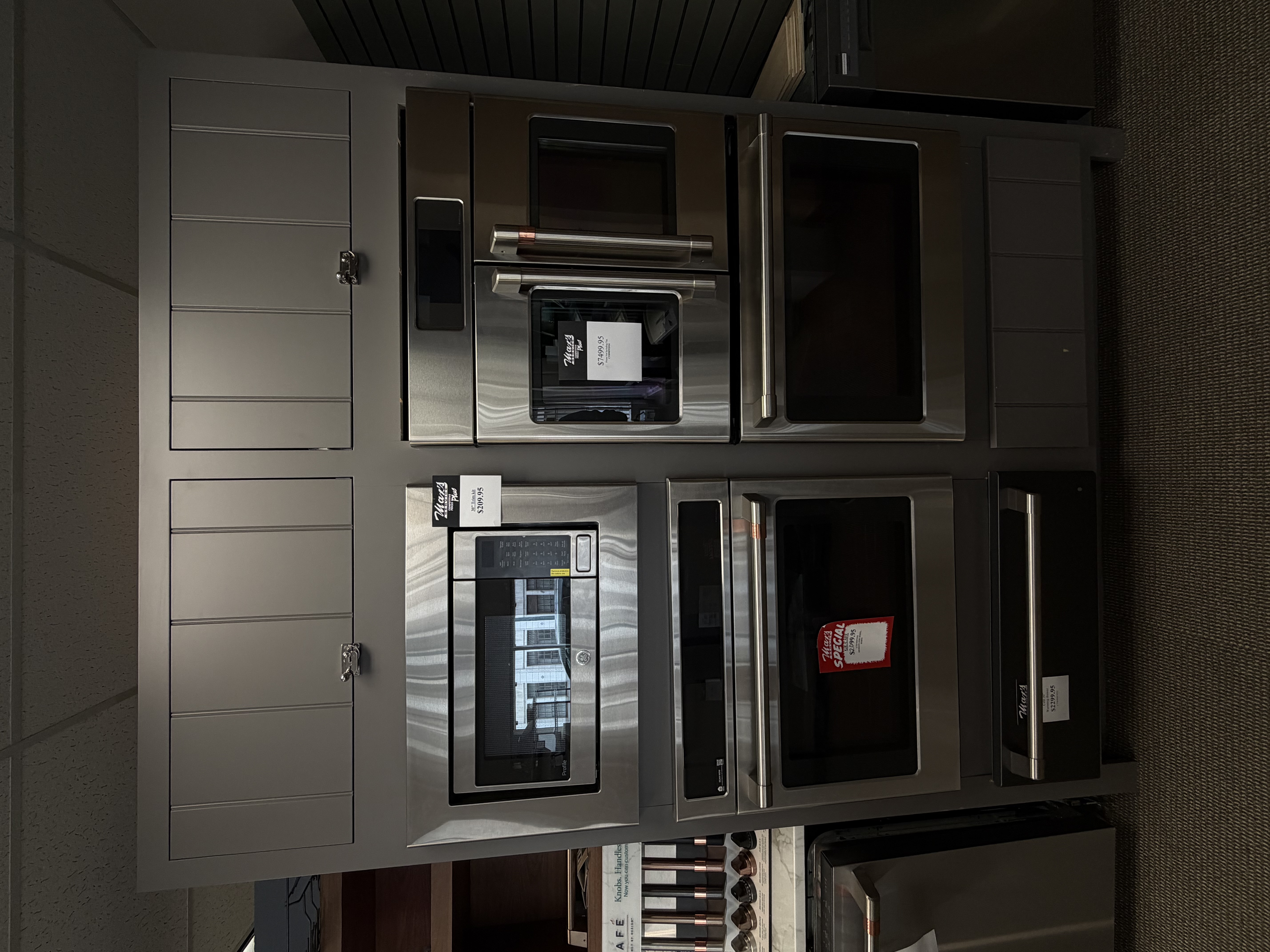wallmounted